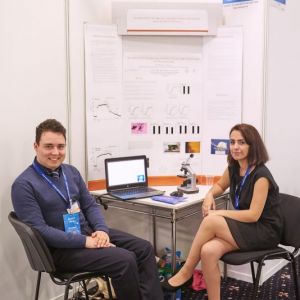 festival vedy a techniky 2018, galeria Amavet, fotografie Amavet, tyzden vedy a techniky, Efekt kyseliny močovej na endoteliálnu funkciu in vitro, Matúš Mlynár a Alexandra Alžbeta Rigoová