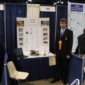 International Science and Engineering Fair, USA Špeciálna cena od YALE Science & Engineering Association Inc. Robot stopár Michal Valíček, Stredné odborné učilište strojárske, Považská Bystrica, ISEF, galeria amavet, fotografie amavet